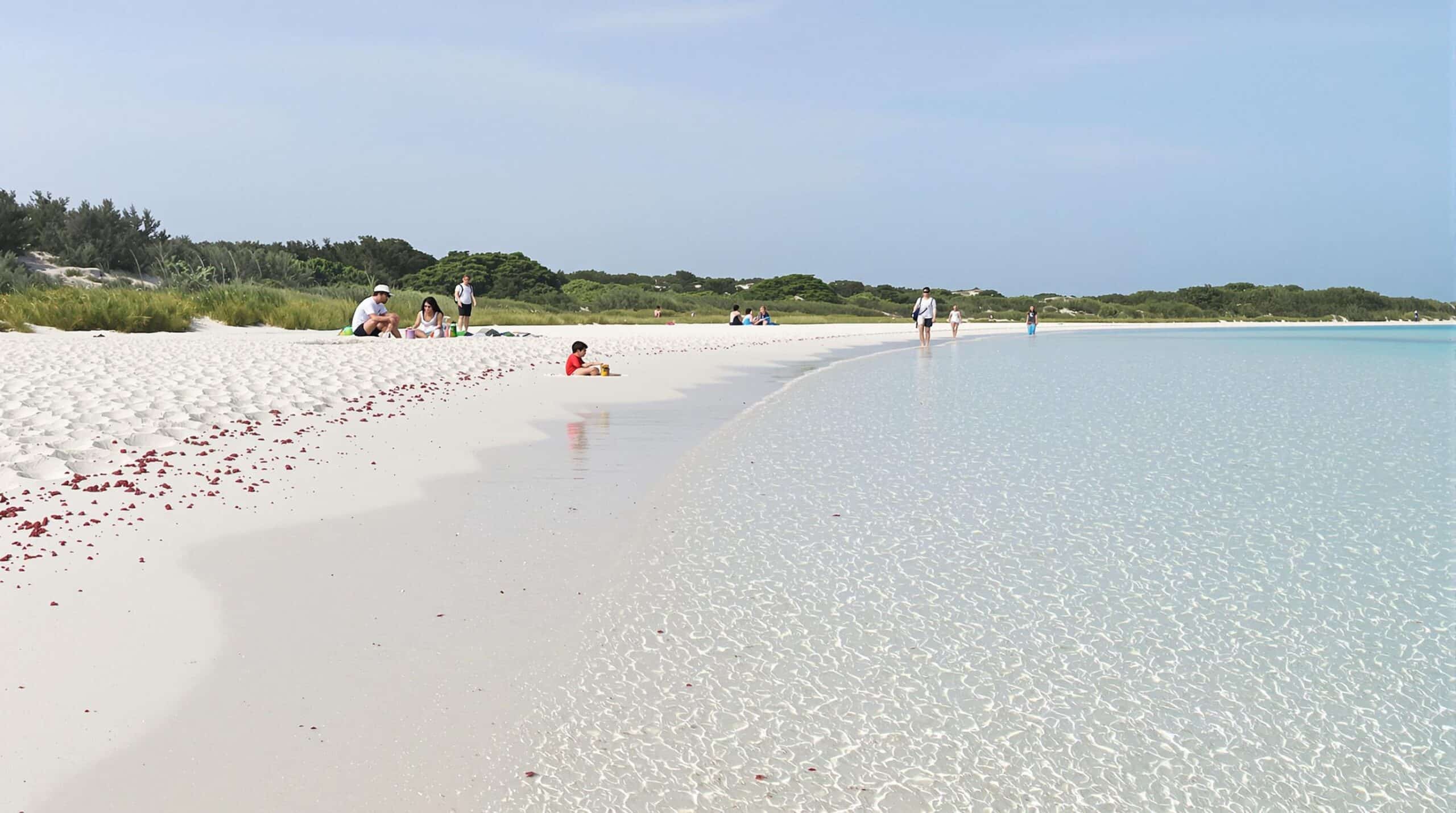 Une plage secrète en Bretagne