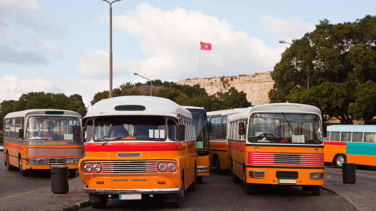 Des bus en Inde