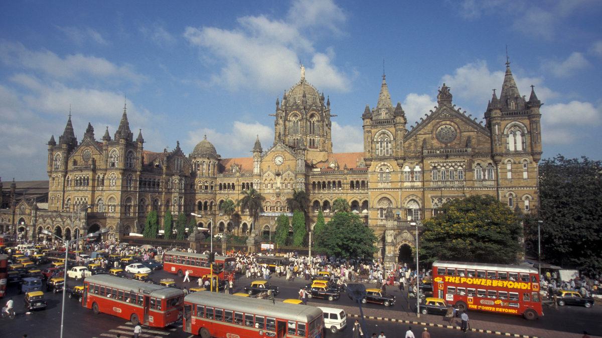 L’aventure commence à Mumbai