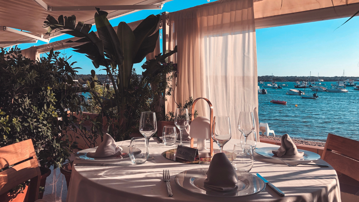 Nautic Bar à Marseille, ce resto secret où le poisson se mérite vraiment