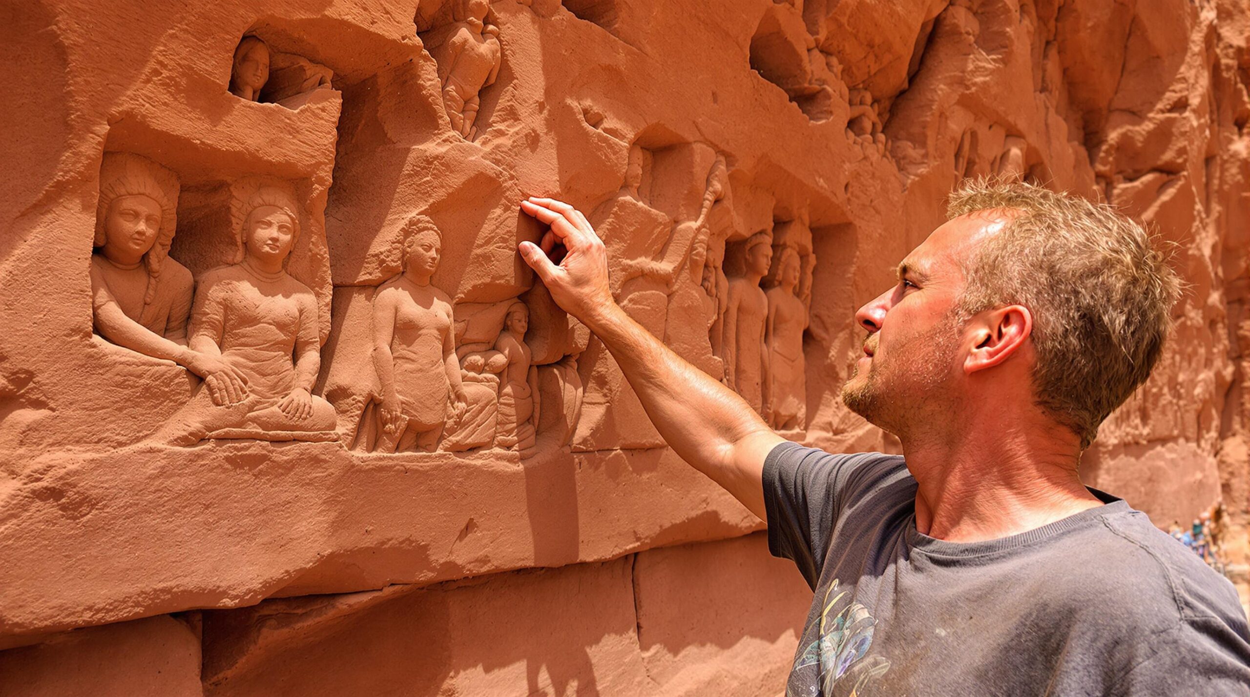 Badami, quand les pierres rouges parlent